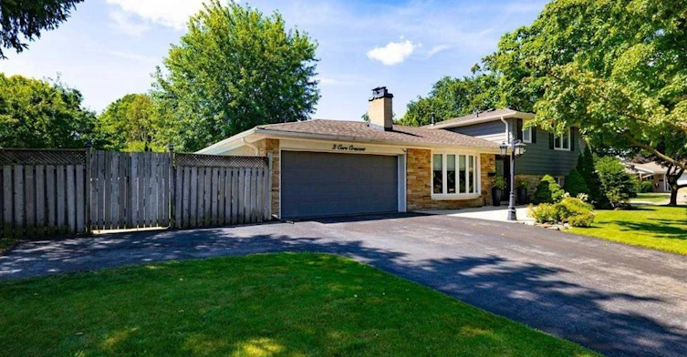 2 Core Crescent, Brampton, ON, L6W 2G7 - 2