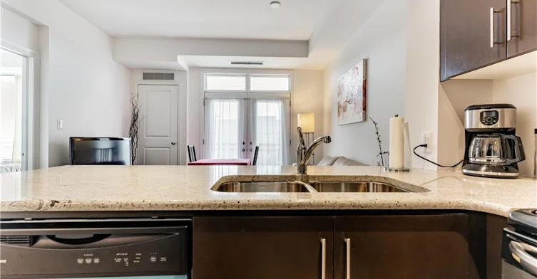 404-5327 Upper Middle Road, Burlington, ON, L7L 0E9 - 7