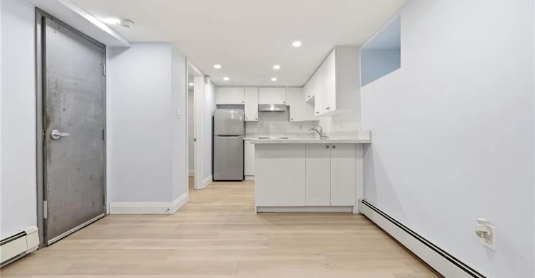LOWER-152 Sanford Avenue S, Hamilton, ON, L8M 2G9 - 7