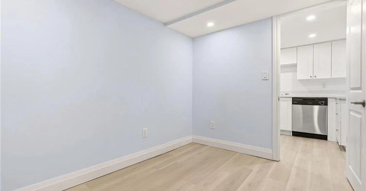 LOWER-152 Sanford Avenue S, Hamilton, ON, L8M 2G9 - 13