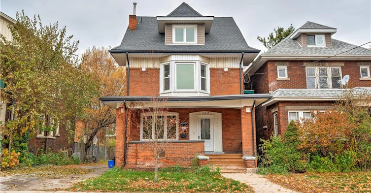 LOWER-152 Sanford Avenue S, Hamilton, ON, L8M 2G9 - 2