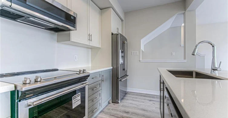 90-10 Birmingham Drive, Cambridge, ON, N1R 8J8 - 12