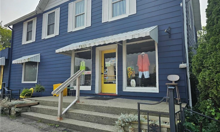 2340 Wilson Street W
