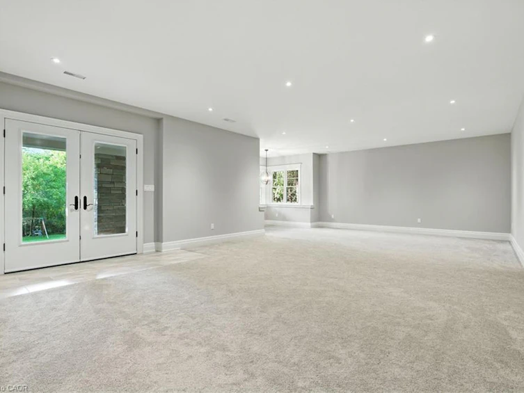 391 Patricia Drive, Burlington, ON, L7T 1J9 - 41
