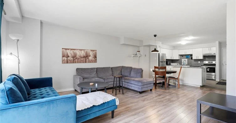 4-508 Quiet Place, Waterloo, ON, N2L 5A3 - 2
