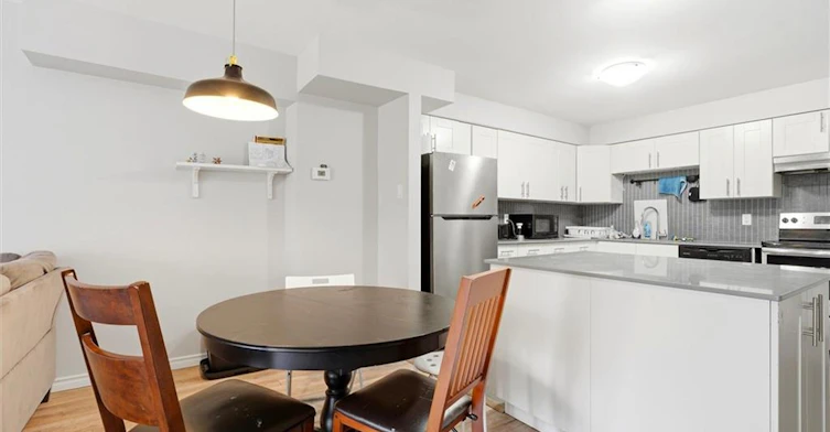 4-508 Quiet Place, Waterloo, ON, N2L 5A3 - 9