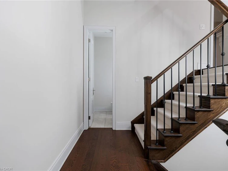 257 Hanover Street, Oakville, ON, L6K 0H3 - 5