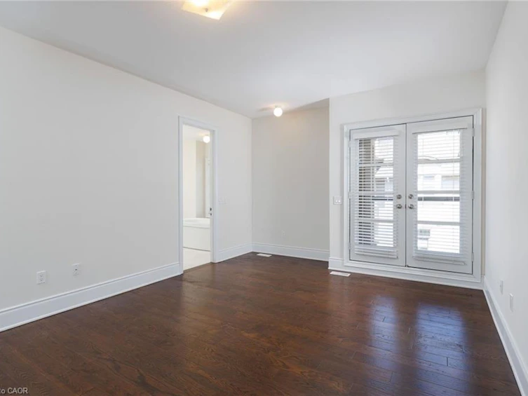 257 Hanover Street, Oakville, ON, L6K 0H3 - 21