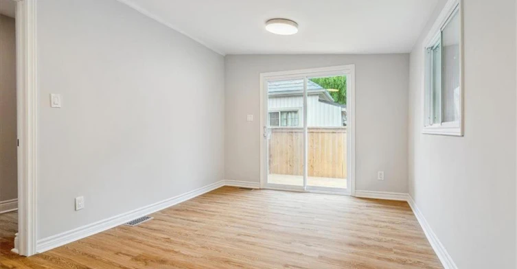 Upper-93 East 31st Street E, Hamilton, ON, L8V 3N9 - 14