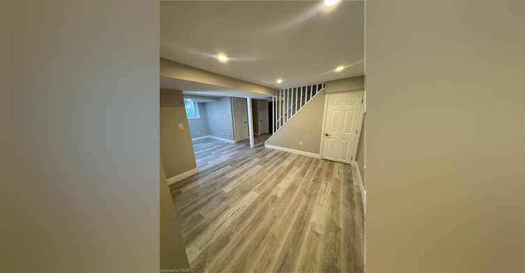 Lower-25 Howland Drive, Kitchener, ON, N2E 1G1 - 4
