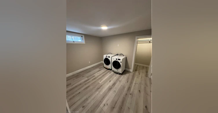 Lower-25 Howland Drive, Kitchener, ON, N2E 1G1 - 9
