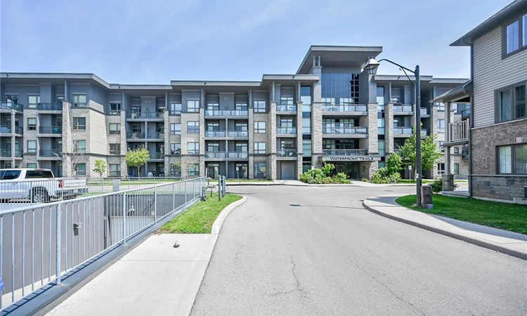 311-35 Southshore Crescent