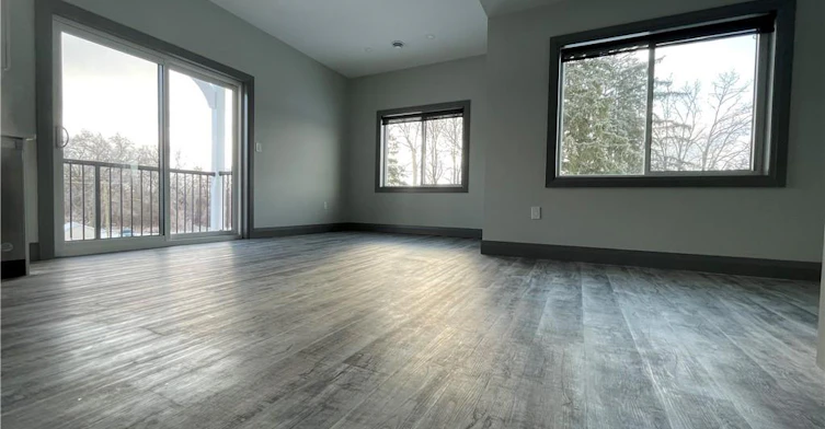 302-600 Norfolk Street, Norfolk County, ON, N3Y 0H5 - 3