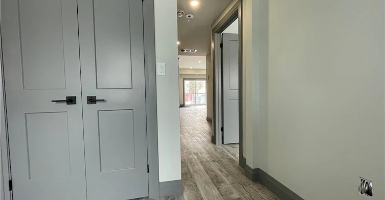 202-600 Norfolk Street, Norfolk County, ON, N3Y 0H5 - 8