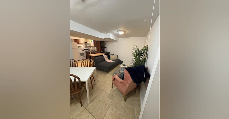 Bsmt-20 Queensdale Avenue W, Hamilton, ON, L9C 1B5 - 5