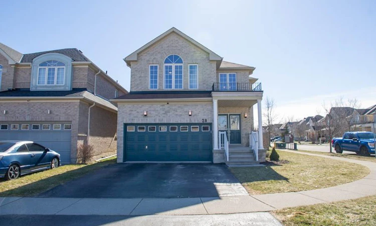 28 Barrett Avenue