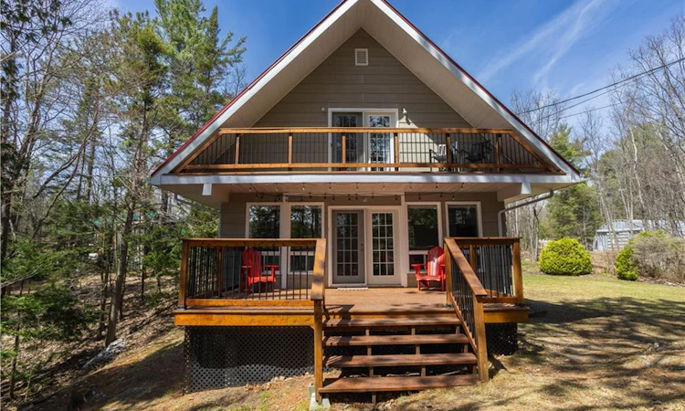 611 Clear Lake Drive