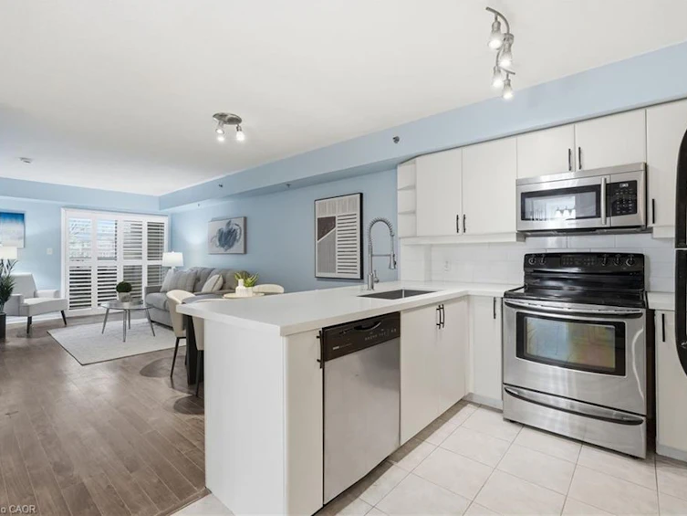 226-3060 Rotary Way, Burlington, ON, L7M 0G9 - 8