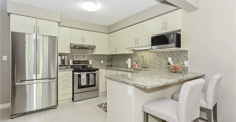 12-300 Fallowfield Drive, Kitchener, ON, N2C 2T8 - 9