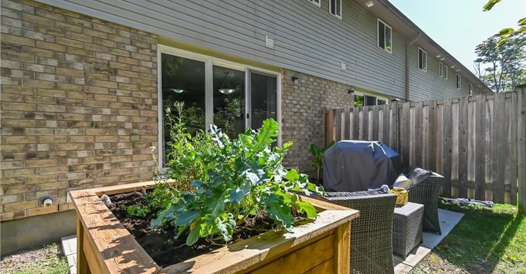 12-300 Fallowfield Drive, Kitchener, ON, N2C 2T8 - 28
