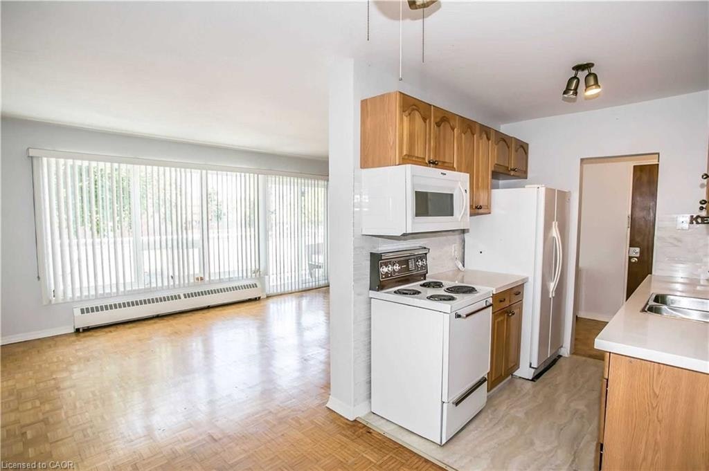 54 Rabbit Lane, Toronto, ON, M9B 5S7 - 20