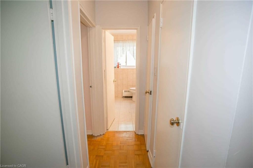 54 Rabbit Lane, Toronto, ON, M9B 5S7 - 23