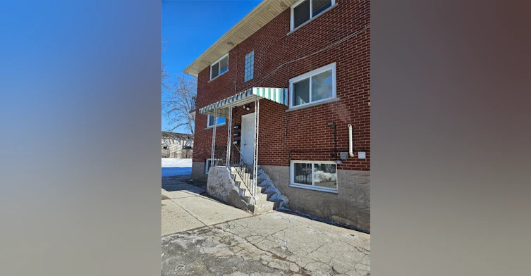 5-240 Duke Street E, Kitchener, ON, N2H 1B3