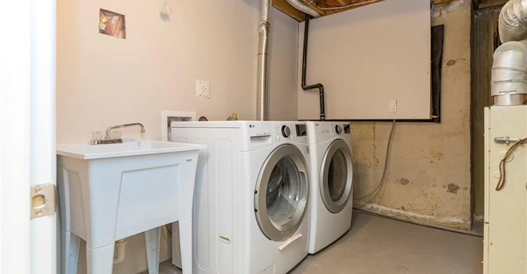 LOWER-255 York Road, Hamilton, ON, L9H 1N1 - 20