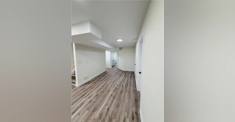 Lower-494 Woodbine Avenue, Kitchener, ON, N2R 0A6 - 9