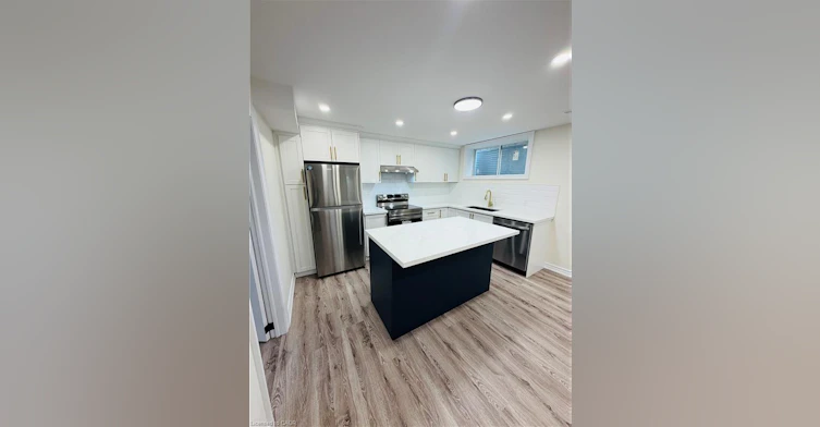 Lower-494 Woodbine Avenue, Kitchener, ON, N2R 0A6 - 4