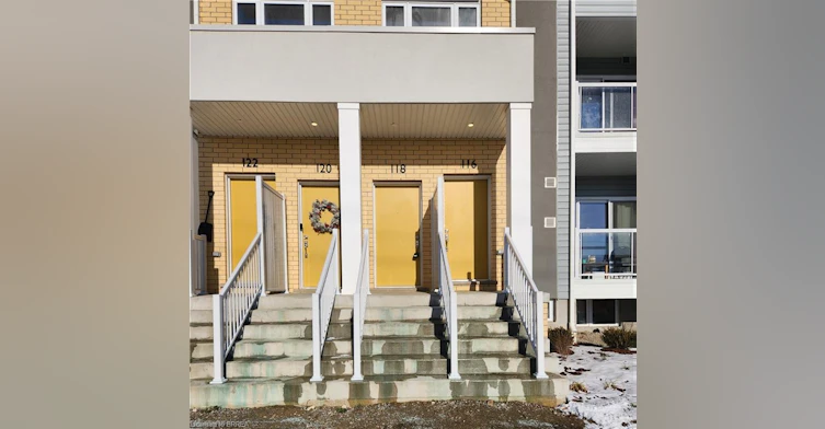 118 Seabrook Drive, Kitchener, ON, N2R 1Y1 - 2