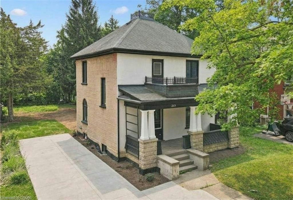 245 Lowther Street S, Cambridge, ON, N3H 1Y6