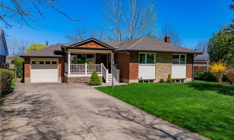 181 Woodside Drive