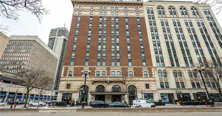 820-118 King Street E, Hamilton, ON, L8N 0A9 - 2