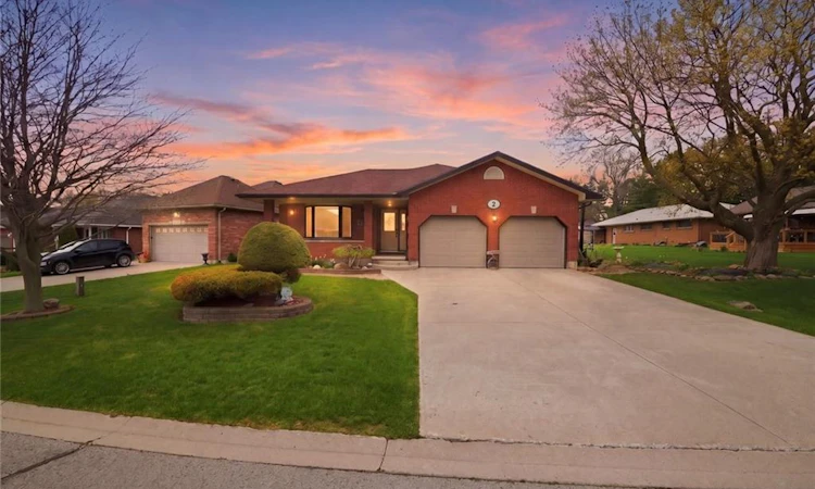 2 Viola Court