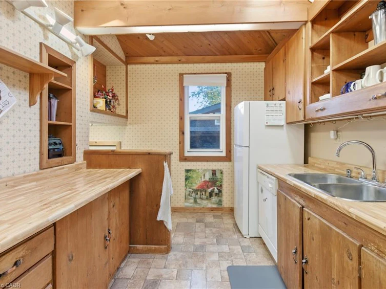 267 Thayer Avenue, Hamilton, ON, L9A 1J6 - 13