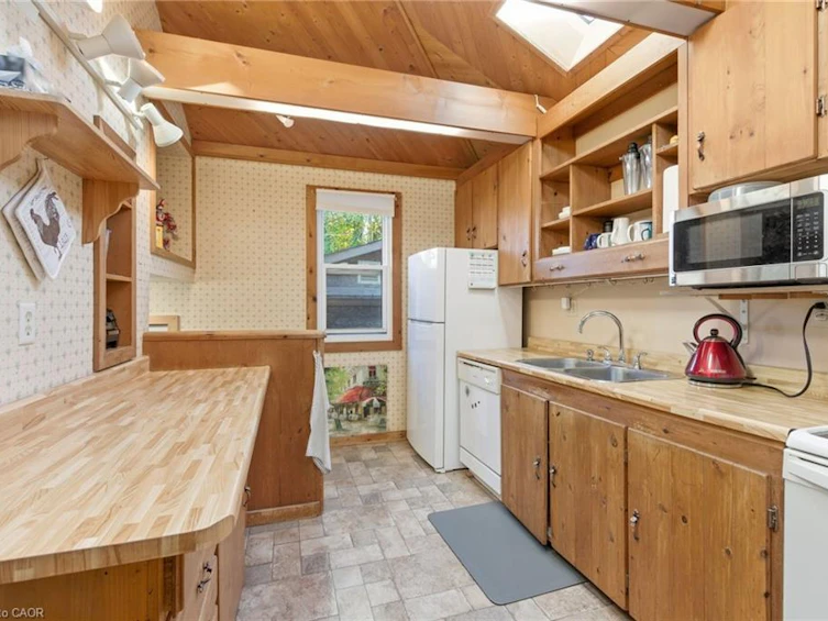 267 Thayer Avenue, Hamilton, ON, L9A 1J6 - 10