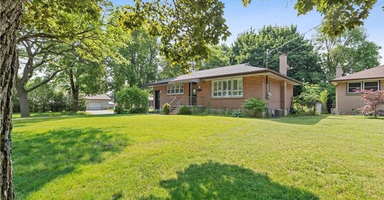 UPPER-23 Terrance Drive, Brantford, ON, N3R 3G2
