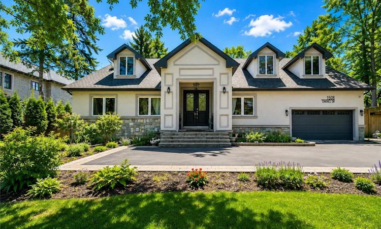 1508 Oakhill Drive