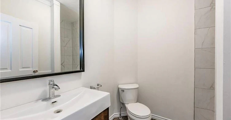 A-17 Hilda Place, Kitchener, ON, N2G 1K4 - 8