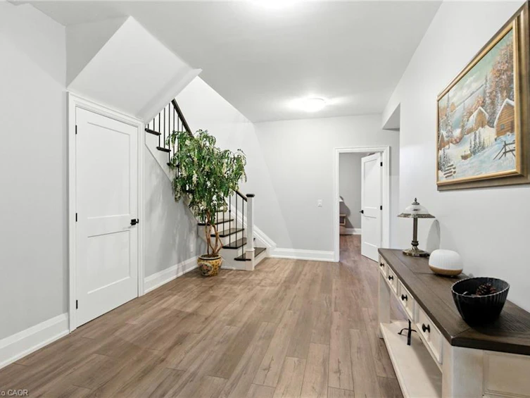 41 Shakespeare Road, Hamilton, ON, L9H 7R5 - 33