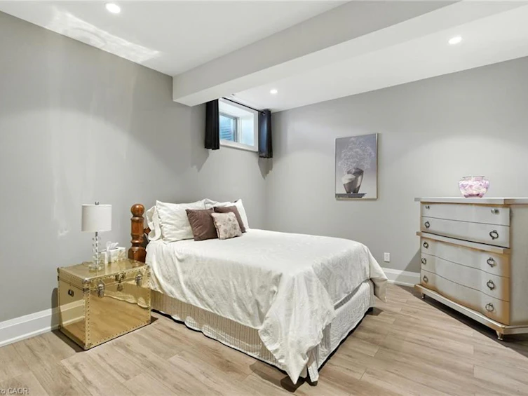 41 Shakespeare Road, Hamilton, ON, L9H 7R5 - 39