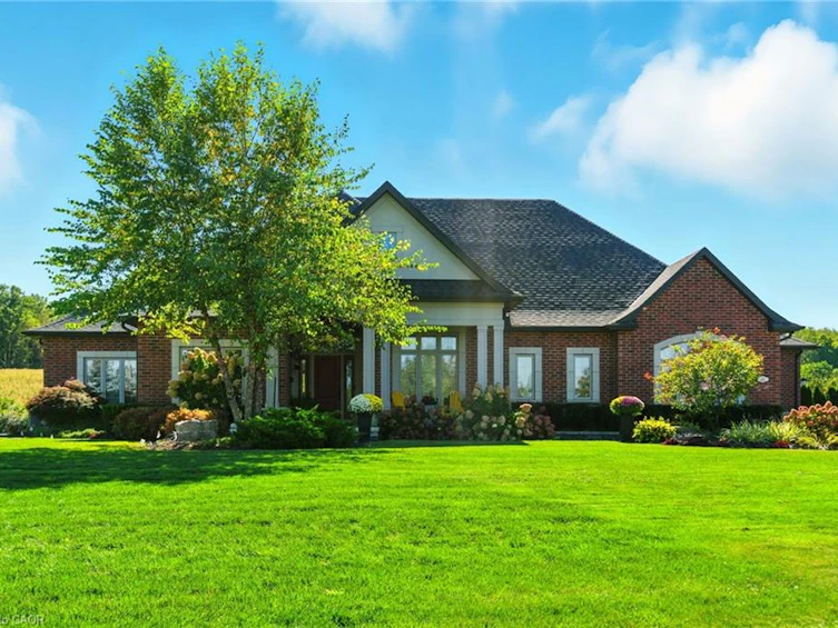 41 Shakespeare Road, Hamilton, ON, L9H 7R5 - 2