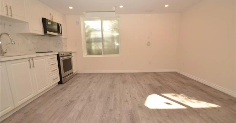 B-4 Findlay Drive, Hamilton, ON, L9K 0H4 - 10