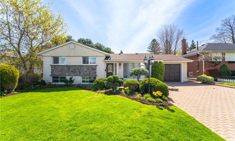 3 Donata Drive