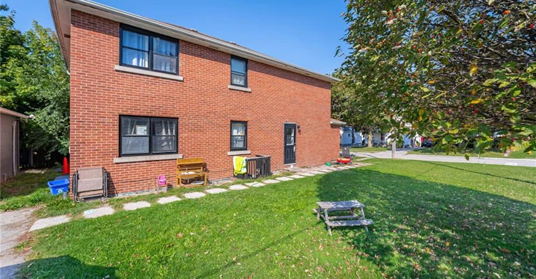 (LOWER)-21 Beverley Street, Waterloo, ON, N2L 2H5 - 2