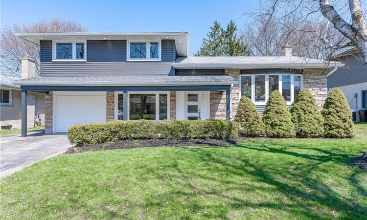 34 Bradley Drive
