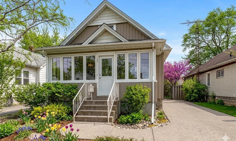 105 Highland Avenue