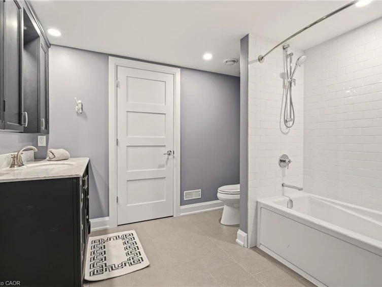 1354 No 1 Side Road, Burlington, ON, L7P 0R9 - 45