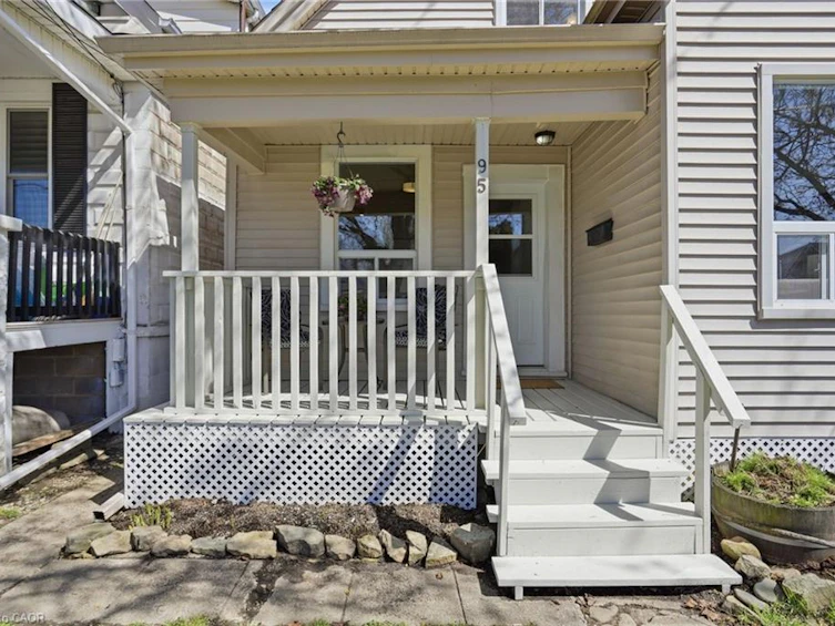 95 East 23rd Street, Hamilton, ON, L8V 2W7 - 4